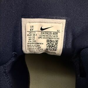 Nike Navy Blue Athletic Shoes